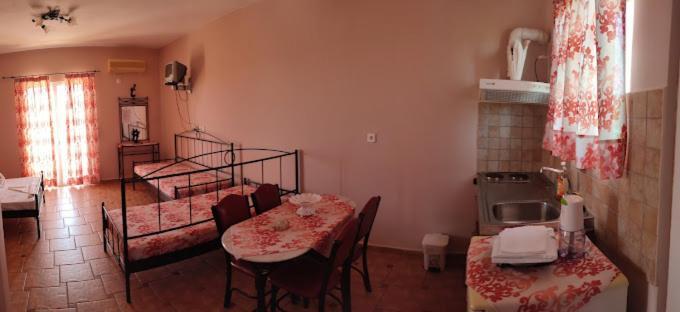 Takis Homestay